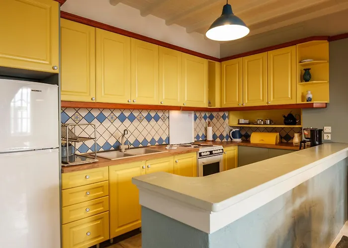 Nikos & Efi Fabrica *